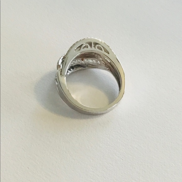 Stunning Weave 925 Sterling Silver Ring - Picture 3 of 3